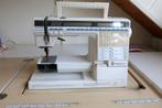Husqvarna naaiachine 1100, Hobby en Vrije tijd, Naaimachines en Toebehoren, Ophalen, Gebruikt, Naaimachine, Husqvarna