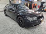 BMW 7-Serie 4.4 745I AUT 2002 Zwart YOUNGTIMER, Auto's, BMW, Automaat, Achterwielaandrijving, 8 cilinders, 109 €/maand