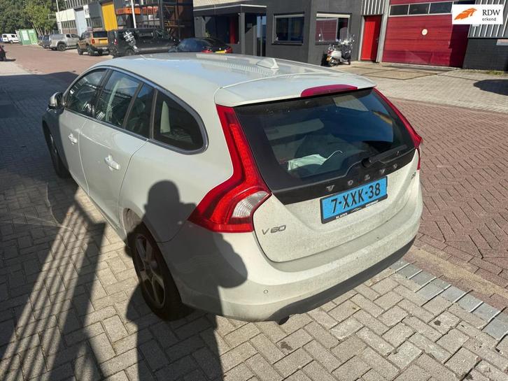 Volvo V60 2.0 D3 Summum, Auto's, Volvo, Bedrijf, Te koop, V60, ABS, Airbags, Airconditioning, Bochtverlichting, Boordcomputer