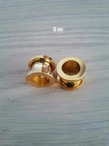 Nieuwe tunnels, pluggen. Staal. Goud. 2, 2.5, 3, 4, 5, 6, 10 beschikbaar voor biedingen