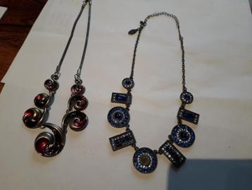 2 VINTAGE DESIGN COLLIERS o.a : met EMAILLE in PERFECTE ST beschikbaar voor biedingen