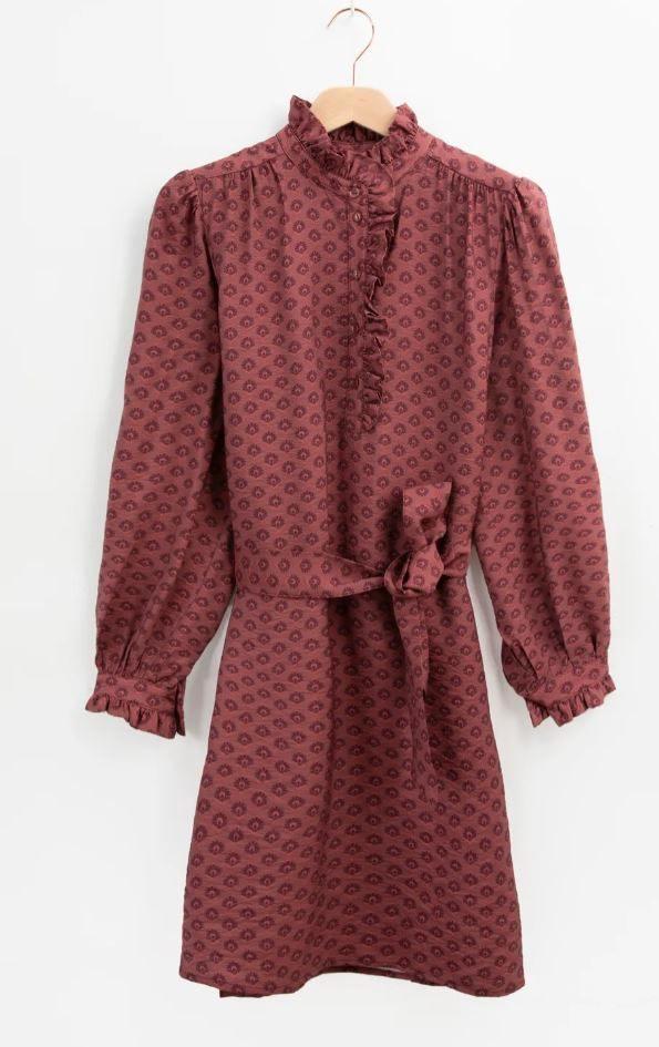 Sissy Boy Donkerroze jurk met ruffles en print S, Kleding | Dames, Jurken, Zo goed als nieuw, Maat 36 (S), Roze, Onder de knie