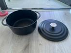 Vivo gietijzer braadpan, zwart, 28 cm, Huis en Inrichting, Keuken | Potten en Pannen, Ophalen, Zo goed als nieuw, Gietijzer, Koekenpan of Braadpan