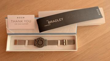 Eone Bradley Mesh Silver 40mm

 beschikbaar voor biedingen