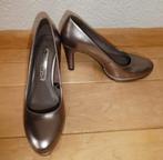 Tamaris pumps maat 37 zilverkleurig hak 9,5 cm NIEUWSTAAT, Tamaris, Pumps, Overige kleuren, Verzenden