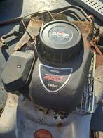 Oude grasmaaier met Briccs & Stratton motor., Ophalen, Zo goed als nieuw