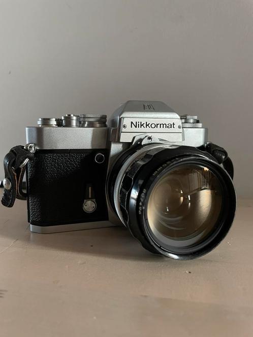 Nikkormat EL, plus 55 3.5 en 35 2.0, Audio, Tv en Foto, Fotocamera's Analoog, Gebruikt, Compact, Nikon, Ophalen of Verzenden
