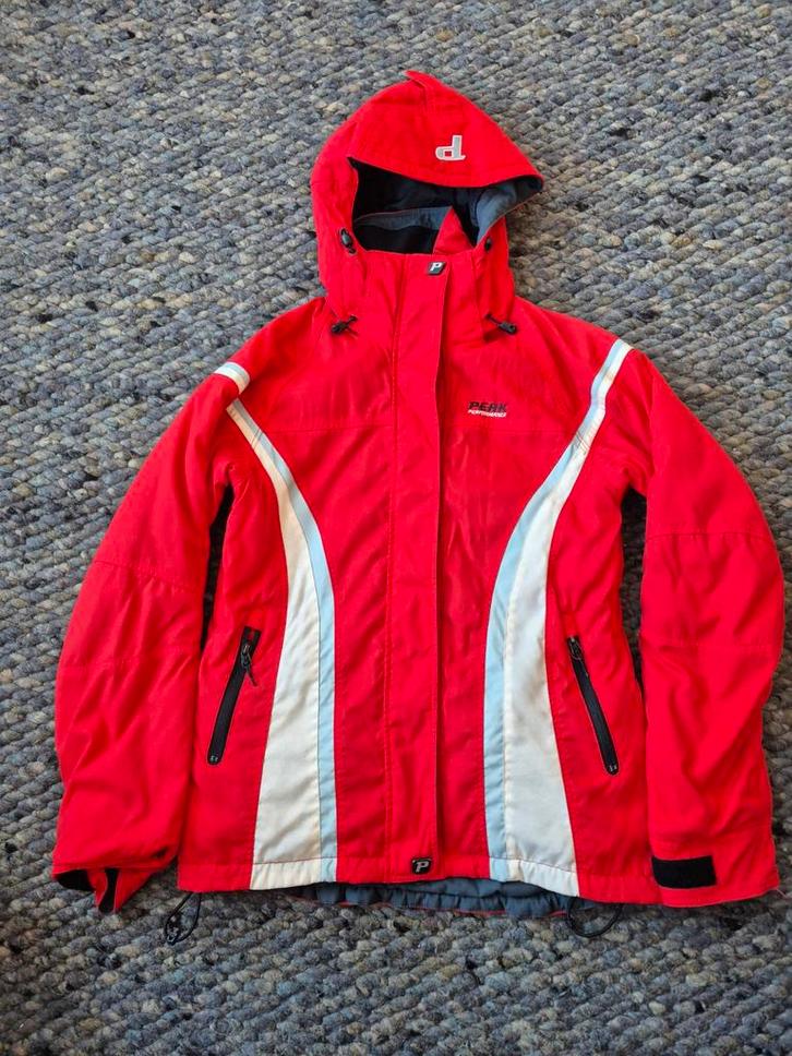 Peak Performance Ski Jas Maat M, Kleding | Dames, Wintersportkleding, Zo goed als nieuw, Jack, Maat 38/40 (M), Ophalen of Verzenden