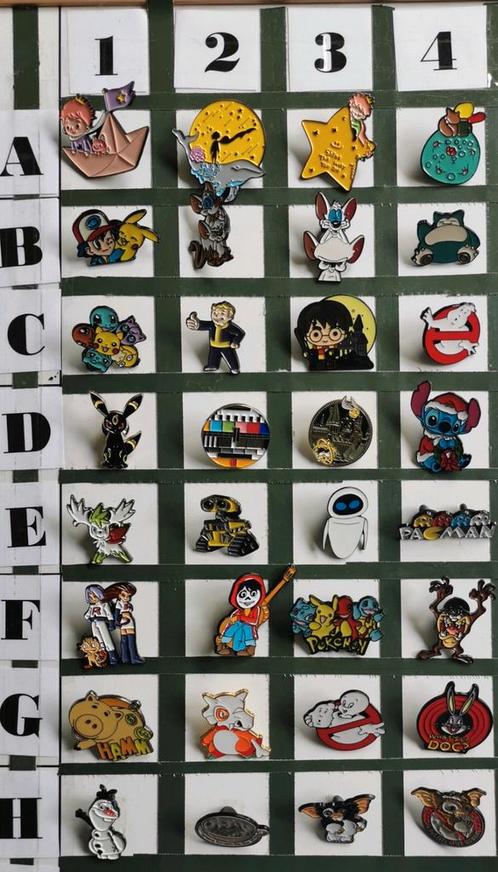 Verschillende Pins / Speldjes metaal, Verzamelen, Speldjes, Pins en Buttons, Ophalen of Verzenden