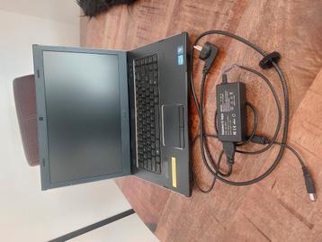Lap top beschikbaar voor biedingen