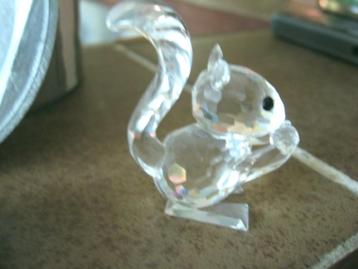 Swarovski Eekhoorn met kleine oortjes(USA) incl, doos & cert beschikbaar voor biedingen