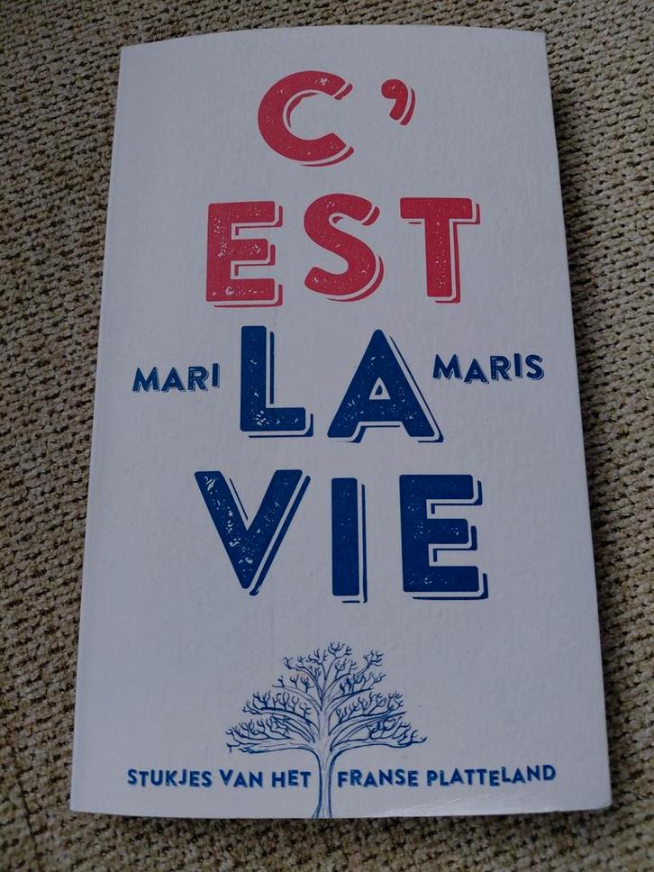 C'est la Vie - Mari Maris (Zo Goed Als Nieuw), Boeken, Gedichten en Poëzie, Ophalen of Verzenden