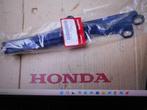 Honda MTX200R2/MD07 Nieuwe Achterbrug Ketting Rubber, Verzenden, Nieuw