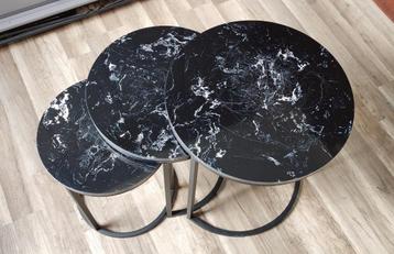 Set van 3 luxe Keramische Salontafels. modern elegant design beschikbaar voor biedingen