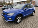 SEAT Ateca 1.0 EcoTSI St BnsInt 116PK CARPLAY NAVI CRUISE TR, Auto's, Seat, Stof, Gebruikt, Euro 6, Blauw