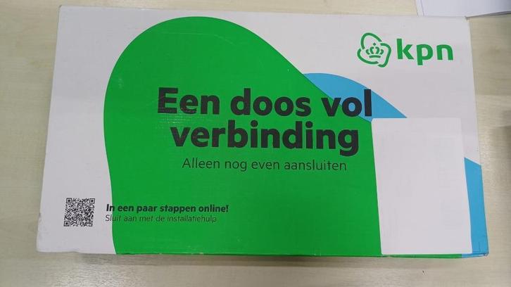 KPN Box 12b, Computers en Software, Routers en Modems, Zo goed als nieuw, Router met modem, Ophalen of Verzenden