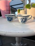 Vintage Blue roze fine China kopjes, Antiek en Kunst, Antiek | Servies los, Ophalen of Verzenden