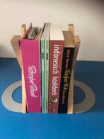 Ikea boekensteunen - hout en staal, Ophalen of Verzenden, Zo goed als nieuw