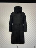 District Dumbell lange zwarte winterjas maat 40. Nieuw., Kleding | Dames, Jassen | Winter, Ophalen of Verzenden