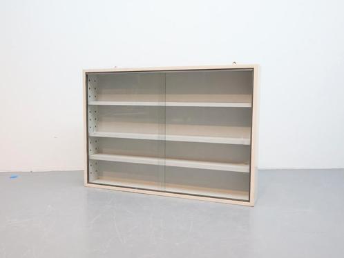 Oude vitrinekast uit apotheek met ophangogen, Huis en Inrichting, Kasten | Vitrinekasten, Gebruikt, Minder dan 100 cm, 100 tot 150 cm