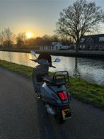 Mooie vespa sprint 2020 brommer, Fietsen en Brommers, Scooters | Vespa, Ophalen, Maximaal 45 km/u, Vespa S, Zo goed als nieuw