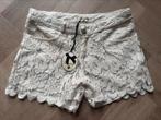 Nieuw Danity kanten korte broek short beige maat S, Kleding | Dames, Kort, Beige, Nieuw, Ophalen of Verzenden
