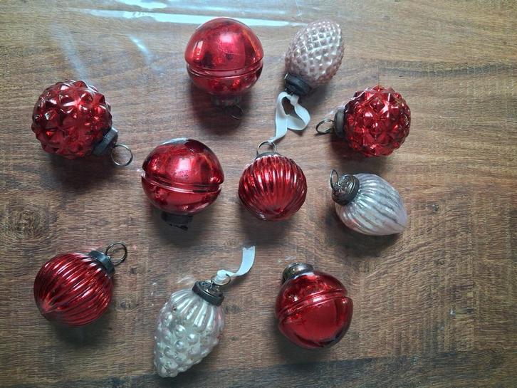 10 nostalgische nieuwere glazen kerstballen, Diversen, Kerst, Zo goed als nieuw, Ophalen of Verzenden