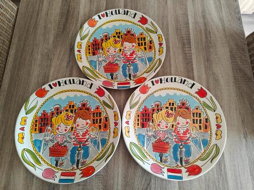 Blond Amsterdam Serveerborden 'I ️❤️ Holland' ⌀33cm, Huis en Inrichting, Keuken | Servies, Nieuw, Schaal of Schalen, Blond Amsterdam
