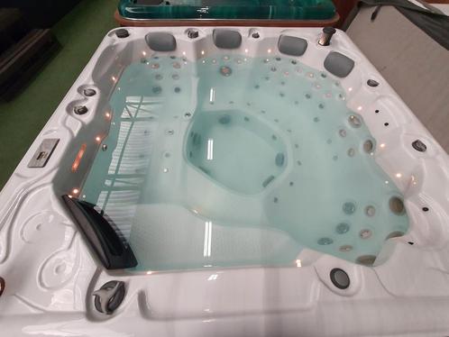 💦balboa jacuzzi amerikaans 💦VANDAAG GELEVERD 💥NU €3650, Tuin en Terras, Jacuzzi's, Gebruikt, Filter, Ophalen of Verzenden