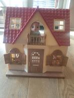 Sylvanian Families Huis met Figuren, Ophalen of Verzenden, Zo goed als nieuw, Poppenhuis
