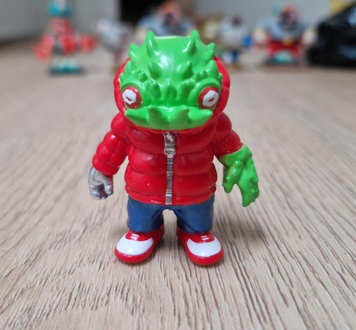 Designertoy Gyaromi - Japanse import vinyl artist gacha, Verzamelen, Poppetjes en Figuurtjes, Nieuw, Ophalen of Verzenden