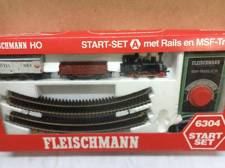 FLEISCHMANN SETJE 6304 LOKJE ANNA MET WAGONS, Hobby en Vrije tijd, Modeltreinen | H0, Gebruikt, Treinset, Gelijkstroom, Fleischmann