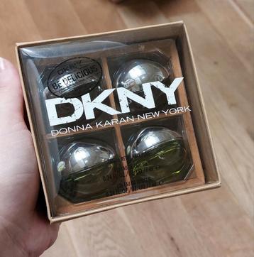 DKNY Be Delicious miniatuur gift set Nieuw beschikbaar voor biedingen