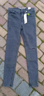 4 broeken maat 158 incl riem, Ophalen of Verzenden, Zo goed als nieuw, Jongen, Broek