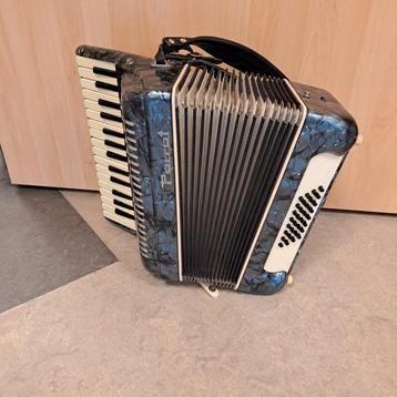 Accordeon  beschikbaar voor biedingen