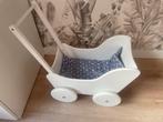 Houten poppenwagen met kussen, Ophalen, Zo goed als nieuw, Jongen of Meisje