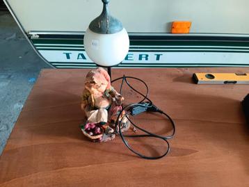 Leuke Lamp met Laaf efteling  beschikbaar voor biedingen