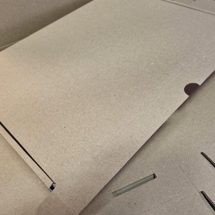 Brievenbusdozen A4 formaat doosjes dozen verzenddoosjes box, Diversen, Cadeaupapier, Nieuw, Verzenden