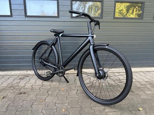 Vanmoof S3 Dark: zgan. 4274km, incl. btw en Factuur, Fietsen en Brommers, Elektrische fietsen, Zo goed als nieuw, Vanmoof, 50 km per accu of meer