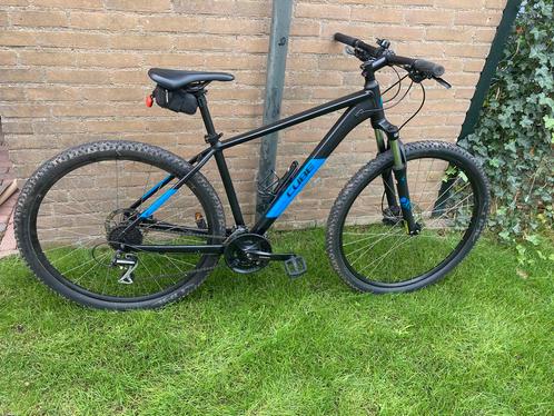 Cube Aim Pro Race 19 inch. Zwart en blauw, Fietsen en Brommers, Fietsen | Mountainbikes en ATB, Zo goed als nieuw, Overige merken