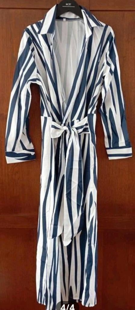 Mooi wikkeljurk mt S blauw/creme
Velora Amsterdam, Maat 38/40 (M), Blauw, Nieuw, Ophalen of Verzenden