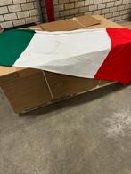 1 x Italiaanse vlag H 260cm x 460 cm., Ophalen of Verzenden, Zo goed als nieuw