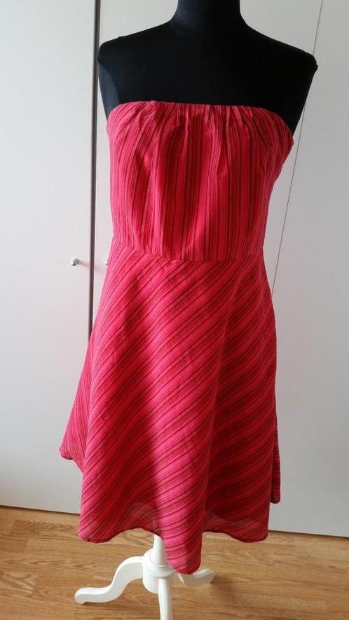 Rood Banana Republic jurkje maat 6 (42) ***zgan***, Kleding | Dames, Jurken, Zo goed als nieuw, Maat 42/44 (L), Rood, Boven de knie