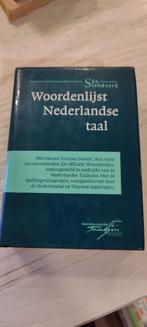 Woordenlijst Nederlandse taal, Boeken, Woordenboeken, Overige uitgevers, Ophalen of Verzenden, Zo goed als nieuw, Nederlandse Taalunie