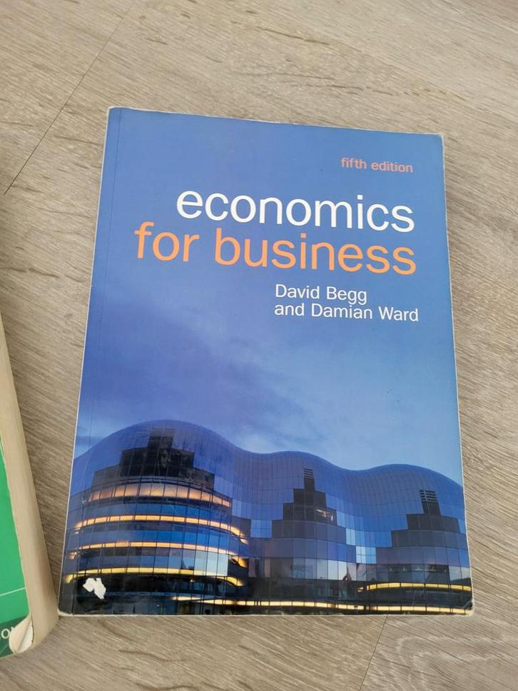 Economics for Business - Begg & Ward5th edition
978007717528, Boeken, Studieboeken en Cursussen, Gelezen, HBO, Beta, Ophalen of Verzenden