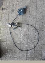 Motorkapslot met hendel Ford Fiesta mk5, Gebruikt, Voor, Ophalen of Verzenden, Ford