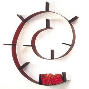 Kartell boekenworm, Huis en Inrichting, Kasten | Boekenkasten, Gebruikt, 200 cm of meer, 100 tot 150 cm, 25 tot 50 cm, Met plank(en)