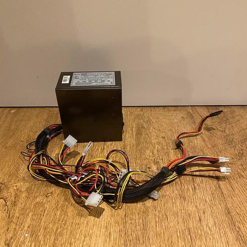 POWER  420 watt Desktop voeding ( DEFECT ), Computers en Software, Interne voedingen, Gebruikt, Ophalen of Verzenden