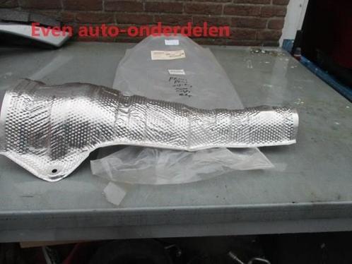 Uitlaat hitteschild toyota prius plus, Auto-onderdelen, Uitlaatsystemen, Toyota, Nieuw, Ophalen of Verzenden