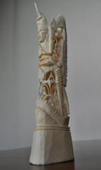 Vintage Beeldje Garuda Bali Runderbot 17 cm, Ophalen